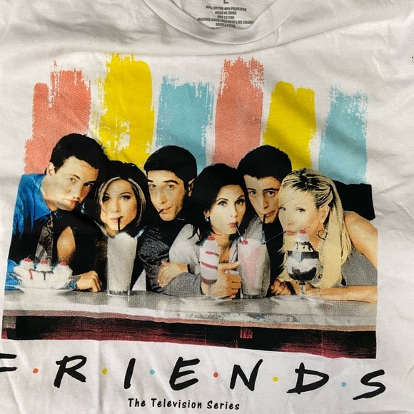 FRIENDS Printed Tee Sz L - Picture 2 of 3